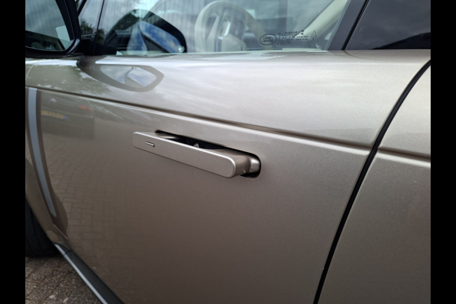 Land Rover Range Rover P510e SV PHEV 4WS 4xMassage Chauffeurspakket Signature Trekhaak Zonsondergang Goud Meridian