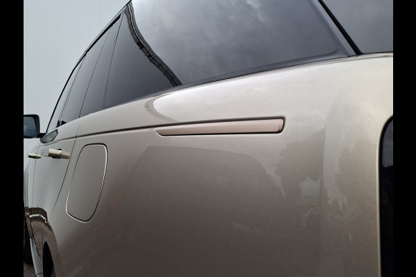 Land Rover Range Rover P510e SV PHEV 4WS 4xMassage Chauffeurspakket Signature Trekhaak Zonsondergang Goud Meridian