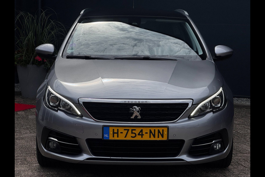 Peugeot 308 SW 1.2 PureTech Blue Lease Executive | Trekhaak | Panoramadak | Distributieriem vervangen | NL-auto