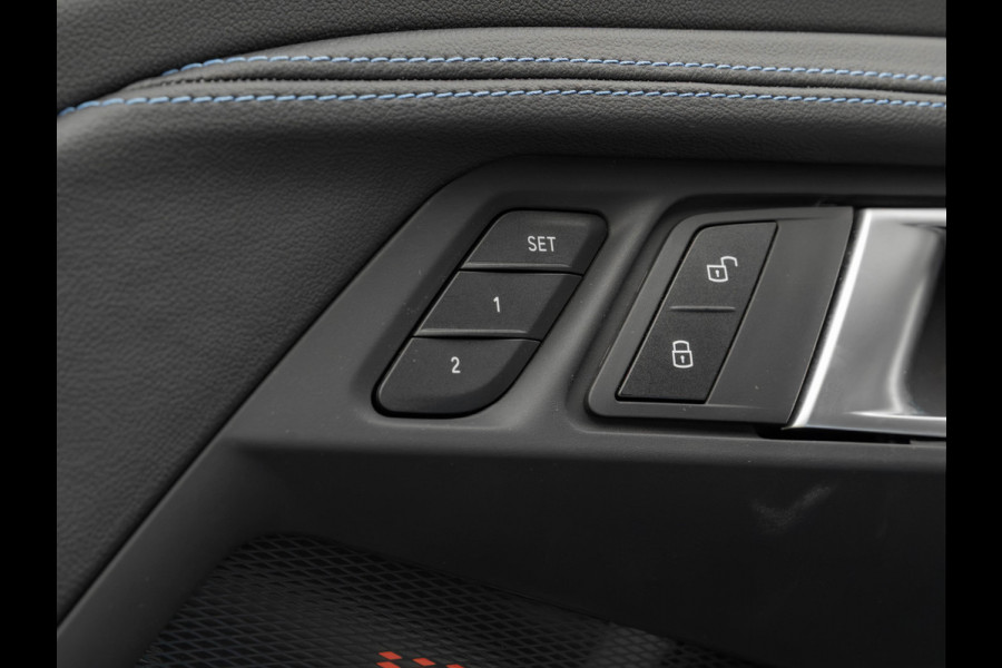 BMW 2 Serie Coupé M2 - Individual ''Voodoo Blue'' - Facelift - Carbon Dak - ACC