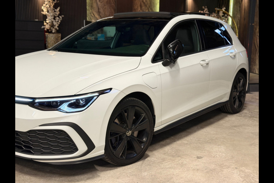 Volkswagen Golf 1.4 eHybrid GTE|PANO|BOMVOL!