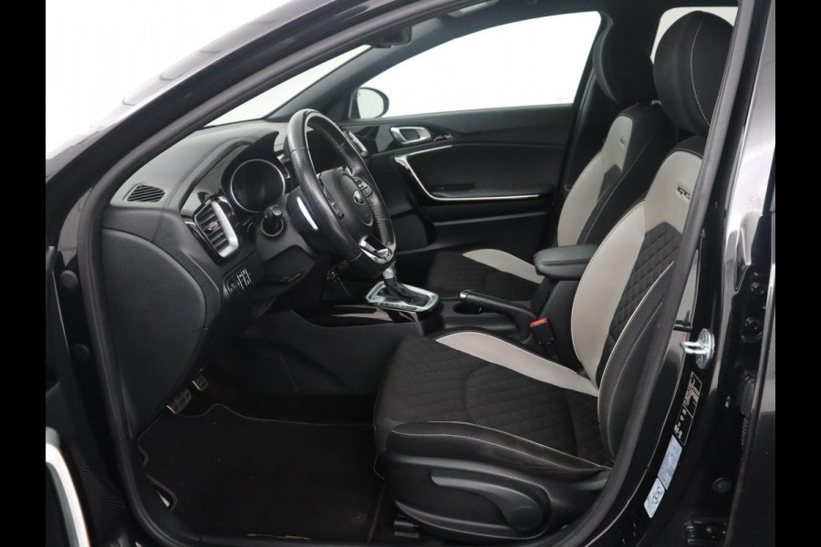 Kia Ceed Sportswagon 1.5 T-GDi MHEV GT-Line Edition | Cruise control | Trekhaak | Camera | Park assist | Carplay | Climate control | Full LED | 17" velgen