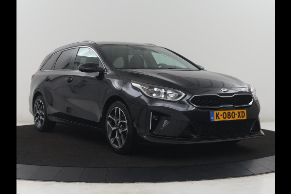 Kia Ceed Sportswagon 1.5 T-GDi MHEV GT-Line Edition | Cruise control | Trekhaak | Camera | Park assist | Carplay | Climate control | Full LED | 17" velgen