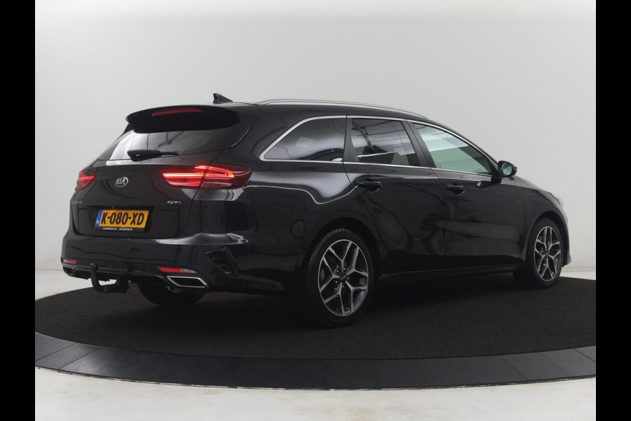 Kia Ceed Sportswagon 1.5 T-GDi MHEV GT-Line Edition | Cruise control | Trekhaak | Camera | Park assist | Carplay | Climate control | Full LED | 17" velgen
