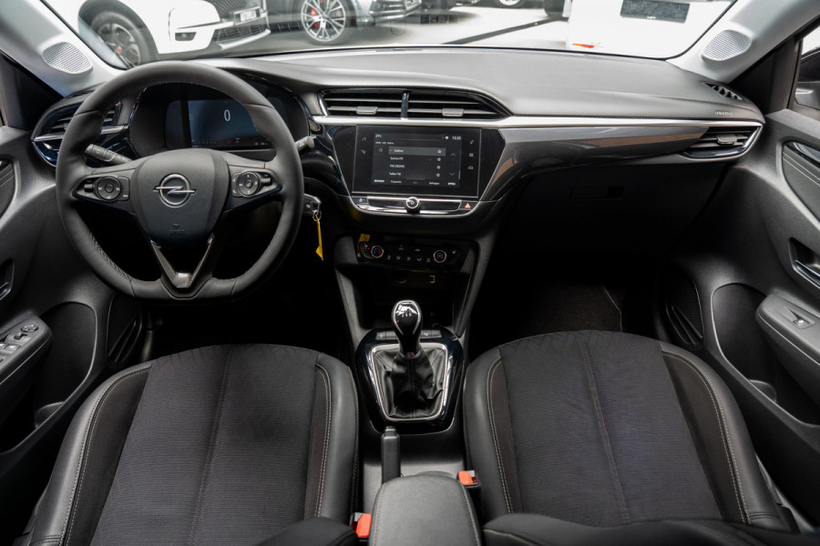 Opel Corsa 1.2 Navi Leer Climate Stoelverwarming Carplay PDC Bluetooth Cruise C. LM velgen BTW auto