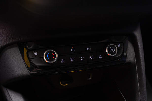 Opel Corsa 1.2 Navi Leer Climate Stoelverwarming Carplay PDC Bluetooth Cruise C. LM velgen BTW auto