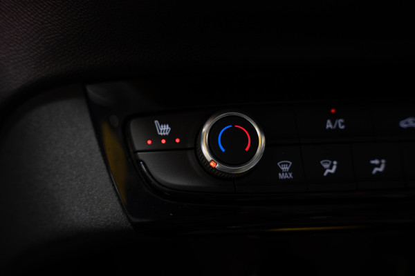 Opel Corsa 1.2 Navi Leer Climate Stoelverwarming Carplay PDC Bluetooth Cruise C. LM velgen BTW auto