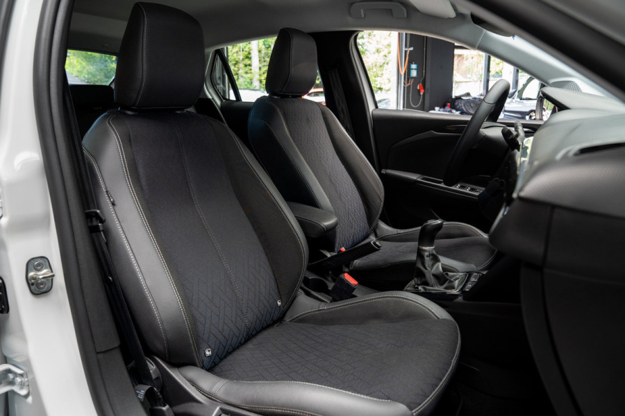 Opel Corsa 1.2 Navi Leer Climate Stoelverwarming Carplay PDC Bluetooth Cruise C. LM velgen BTW auto