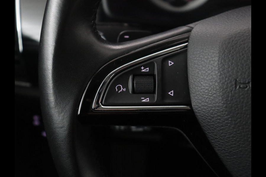 Škoda Kodiaq 1.5 TSI Style Business | Leder | Memory | Adaptive cruise | Dodehoek detectie | CANTON sound | Stoelverwarming | 360 camera | Park assist | Carplay | Sfeerverlichting | Elektrische achterklep