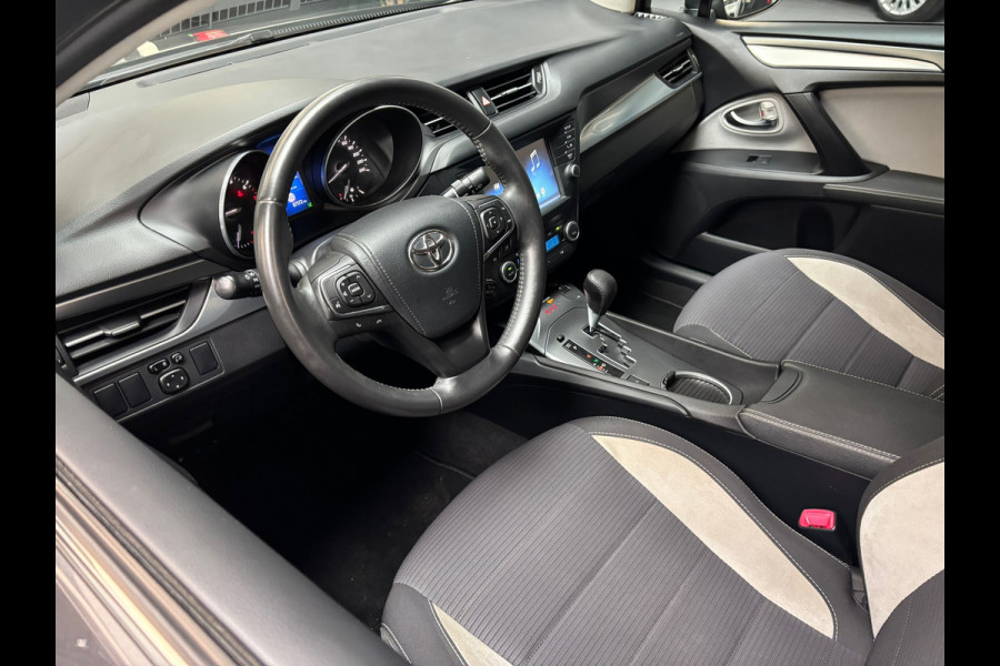 Toyota Avensis Touring Sports 1.8 VVT-i Edition / Camera