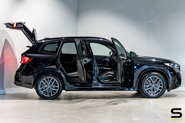 BMW X1 XDrive25e|M-sport|Comfort Access|Sportstoelen|LED