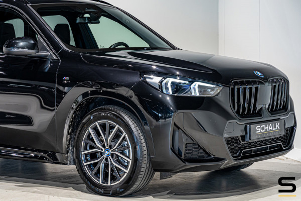 BMW X1 XDrive25e|M-sport|Comfort Access|Sportstoelen|LED