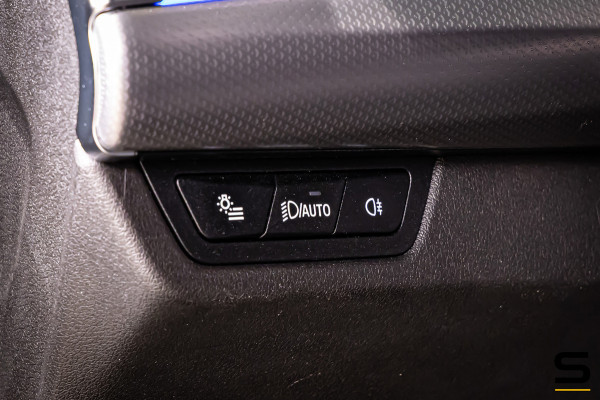 BMW X1 XDrive25e|M-sport|Comfort Access|Sportstoelen|LED
