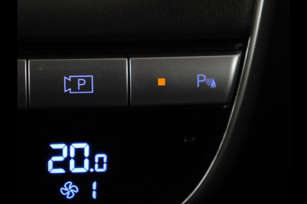 Hyundai IONIQ 5 Connect 77.4 kWh | SOH 94,1% | Half leder | Stuur/stoel verwarming Adaptive cruise | Trekhaak | BOSE sound | Camera | Park assist | Carplay | Climate control | Full LED