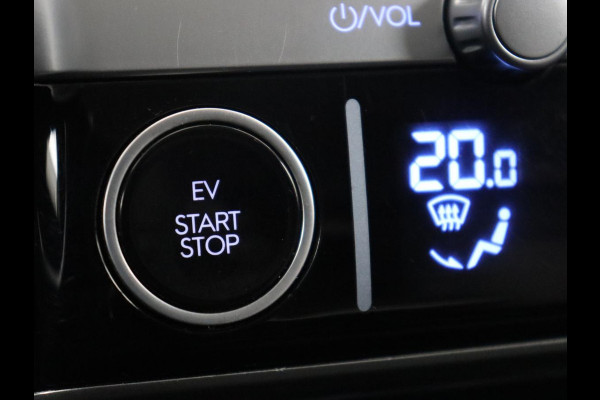 Hyundai IONIQ 5 Connect 77.4 kWh | SOH 94,1% | Half leder | Stuur/stoel verwarming Adaptive cruise | Trekhaak | BOSE sound | Camera | Park assist | Carplay | Climate control | Full LED