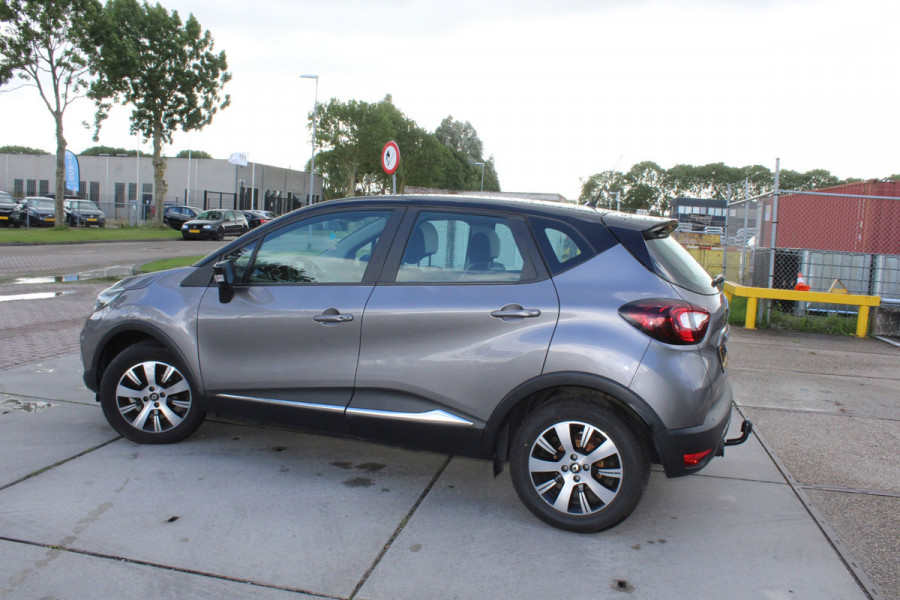 Renault Captur 0.9 TCe Limited navi trekhaak multimedia