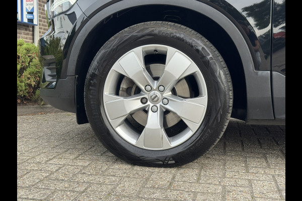 Volvo XC40 2.0 T4 | Panoramadak, Navi, Carplay/Android, Camera, Stoelverw., El. Trekhaak, El. Achterklep | Dealeronderhouden |
