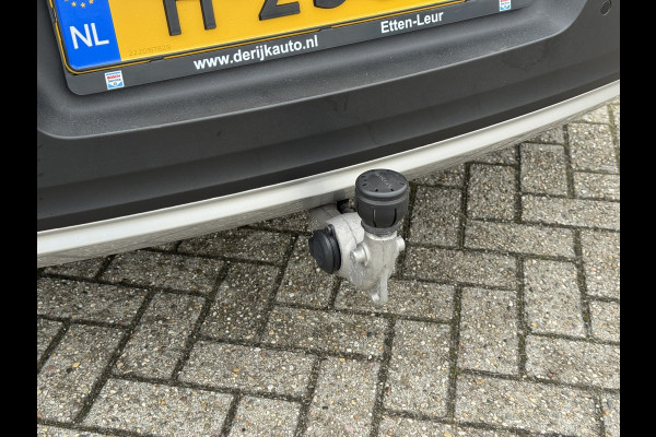 Volvo XC40 2.0 T4 | Panoramadak, Navi, Carplay/Android, Camera, Stoelverw., El. Trekhaak, El. Achterklep | Dealeronderhouden |