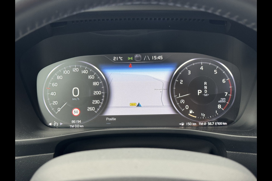 Volvo XC40 2.0 T4 | Panoramadak, Navi, Carplay/Android, Camera, Stoelverw., El. Trekhaak, El. Achterklep | Dealeronderhouden |