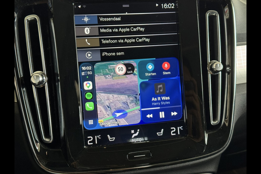 Volvo XC40 2.0 T4 | Panoramadak, Navi, Carplay/Android, Camera, Stoelverw., El. Trekhaak, El. Achterklep | Dealeronderhouden |