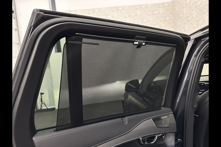 Volvo XC90 T8 AWD R-Design | Luchtvering | 360 Camera | Bowers & Wilkins | Keyless-Entry | Head-Up | Glaspook | Stuurverwarming | Zwarte hemelbekleding | Panorama | 2x Memory | Stoelverwarming V+A | Audio pakket | ISO-Glas | Getint-Glas | 7-Persoons | Volvo dealer onderhouden | Rijklaarprijs.
