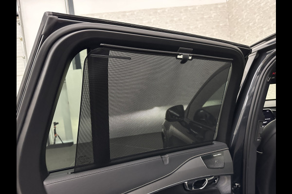 Volvo XC90 T8 AWD R-Design | Luchtvering | 360 Camera | Bowers & Wilkins | Keyless-Entry | Head-Up | Glaspook | Stuurverwarming | Zwarte hemelbekleding | Panorama | 2x Memory | Stoelverwarming V+A | Audio pakket | ISO-Glas | Getint-Glas | 7-Persoons | Volvo dealer onderhouden | Rijklaarprijs.