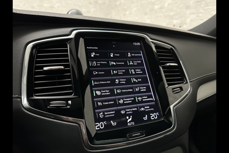 Volvo XC90 T8 AWD R-Design | Luchtvering | 360 Camera | Bowers & Wilkins | Keyless-Entry | Head-Up | Glaspook | Stuurverwarming | Zwarte hemelbekleding | Panorama | 2x Memory | Stoelverwarming V+A | Audio pakket | ISO-Glas | Getint-Glas | 7-Persoons | Volvo dealer onderhouden | Rijklaarprijs.