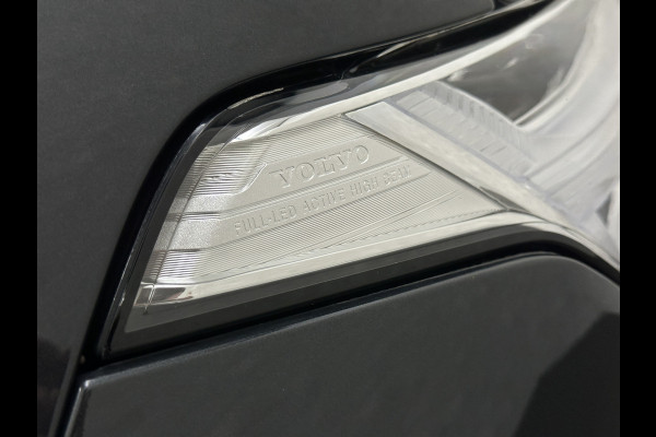 Volvo XC90 T8 AWD R-Design | Luchtvering | 360 Camera | Bowers & Wilkins | Keyless-Entry | Head-Up | Glaspook | Stuurverwarming | Zwarte hemelbekleding | Panorama | 2x Memory | Stoelverwarming V+A | Audio pakket | ISO-Glas | Getint-Glas | 7-Persoons | Volvo dealer onderhouden | Rijklaarprijs.