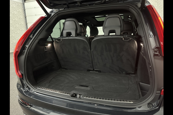 Volvo XC90 T8 AWD R-Design | Luchtvering | 360 Camera | Bowers & Wilkins | Keyless-Entry | Head-Up | Glaspook | Stuurverwarming | Zwarte hemelbekleding | Panorama | 2x Memory | Stoelverwarming V+A | Audio pakket | ISO-Glas | Getint-Glas | 7-Persoons | Volvo dealer onderhouden | Rijklaarprijs.
