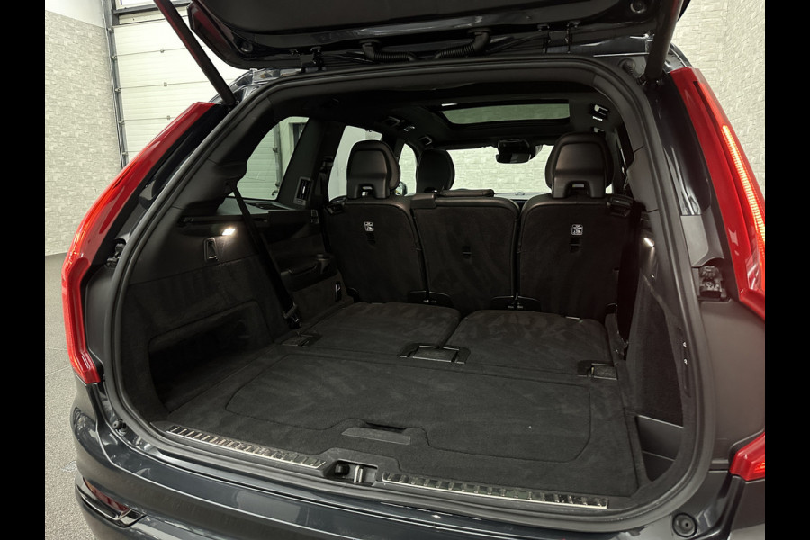 Volvo XC90 T8 AWD R-Design | Luchtvering | 360 Camera | Bowers & Wilkins | Keyless-Entry | Head-Up | Glaspook | Stuurverwarming | Zwarte hemelbekleding | Panorama | 2x Memory | Stoelverwarming V+A | Audio pakket | ISO-Glas | Getint-Glas | 7-Persoons | Volvo dealer onderhouden | Rijklaarprijs.