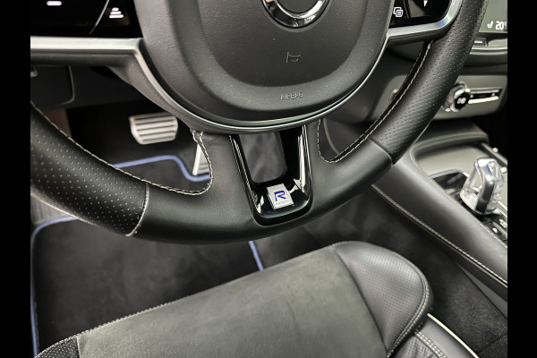 Volvo XC90 T8 AWD R-Design | Luchtvering | 360 Camera | Bowers & Wilkins | Keyless-Entry | Head-Up | Glaspook | Stuurverwarming | Zwarte hemelbekleding | Panorama | 2x Memory | Stoelverwarming V+A | Audio pakket | ISO-Glas | Getint-Glas | 7-Persoons | Volvo dealer onderhouden | Rijklaarprijs.