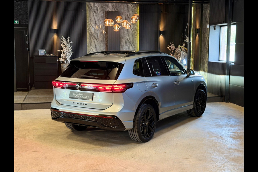 Volkswagen Tiguan 1.5 eHybrid R-Line Edition|Pano|Full options