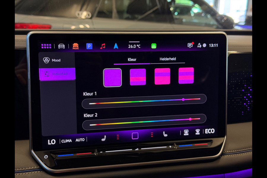 Volkswagen Tiguan 1.5 eHybrid R-Line Edition|Pano|Full options