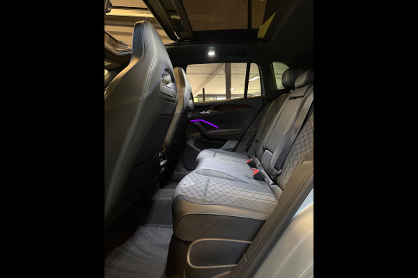 Volkswagen Tiguan 1.5 eHybrid R-Line Edition|Pano|Full options