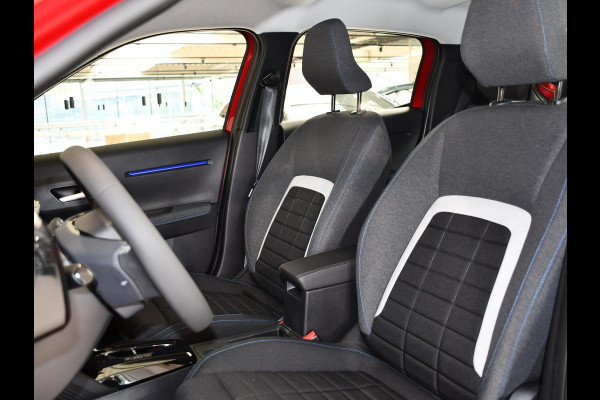 Citroën C3 1.2 Hybrid 110pk Plus Leverbaar per december