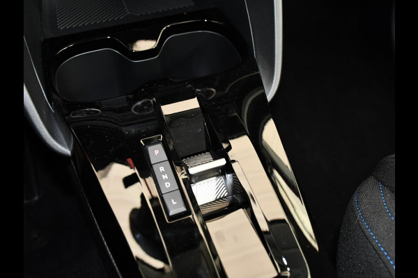 Citroën C3 1.2 Hybrid 110pk Plus Leverbaar per december