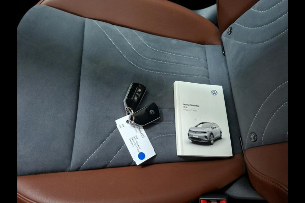 Volkswagen ID.4 First 77 kWh NL-AUTO | TREKHAAK | CAMERA