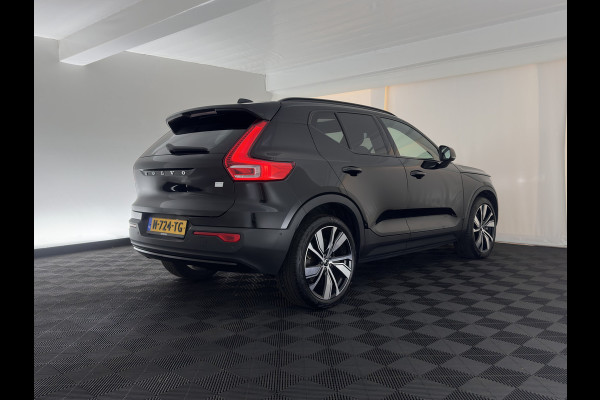 Volvo XC40 Recharge Pro [3-Fase-11kW] {SoH-94%} (INCL.BTW) Aut. *PANO | MEMORY-PACK | HARMAN/KARDON | ADAPTIVE-CRUISE | DIGI-COCKPIT | BLIND-SPOT | NAVI-FULLMAP | CAMERA | ECC | PDC | KEYLESS | HEATED-SPORTSEATS | 20''ALU*
