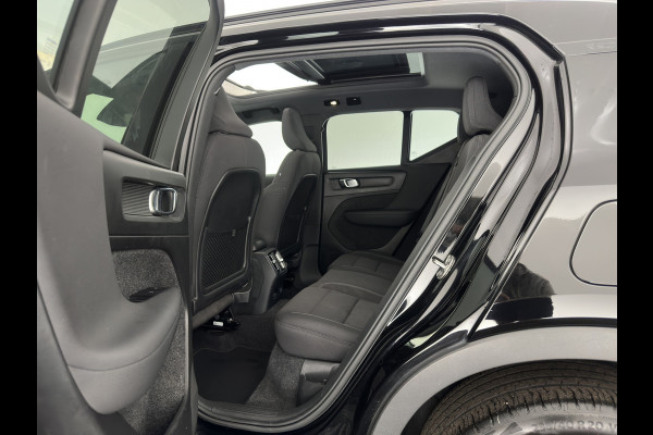 Volvo XC40 Recharge Pro [3-Fase-11kW] {SoH-94%} (INCL.BTW) Aut. *PANO | MEMORY-PACK | HARMAN/KARDON | ADAPTIVE-CRUISE | DIGI-COCKPIT | BLIND-SPOT | NAVI-FULLMAP | CAMERA | ECC | PDC | KEYLESS | HEATED-SPORTSEATS | 20''ALU*