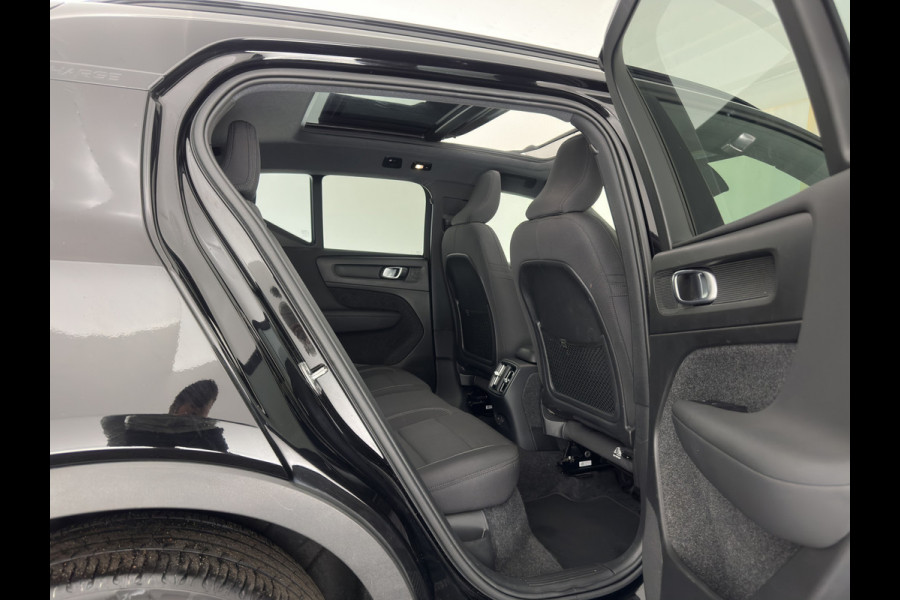Volvo XC40 Recharge Pro [3-Fase-11kW] {SoH-94%} (INCL.BTW) Aut. *PANO | MEMORY-PACK | HARMAN/KARDON | ADAPTIVE-CRUISE | DIGI-COCKPIT | BLIND-SPOT | NAVI-FULLMAP | CAMERA | ECC | PDC | KEYLESS | HEATED-SPORTSEATS | 20''ALU*