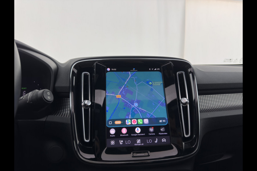 Volvo XC40 Recharge Pro [3-Fase-11kW] {SoH-94%} (INCL.BTW) Aut. *PANO | MEMORY-PACK | HARMAN/KARDON | ADAPTIVE-CRUISE | DIGI-COCKPIT | BLIND-SPOT | NAVI-FULLMAP | CAMERA | ECC | PDC | KEYLESS | HEATED-SPORTSEATS | 20''ALU*
