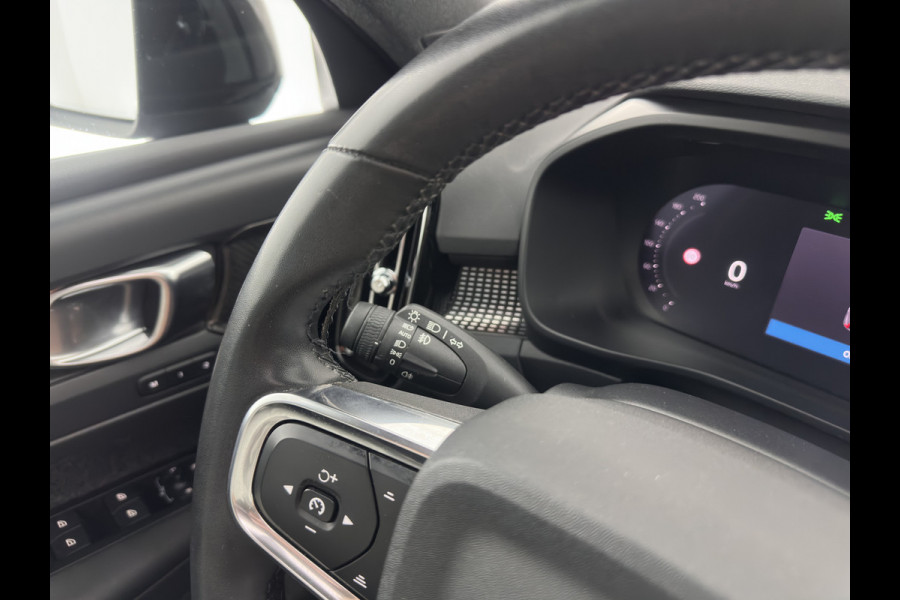 Volvo XC40 Recharge Pro [3-Fase-11kW] {SoH-94%} (INCL.BTW) Aut. *PANO | MEMORY-PACK | HARMAN/KARDON | ADAPTIVE-CRUISE | DIGI-COCKPIT | BLIND-SPOT | NAVI-FULLMAP | CAMERA | ECC | PDC | KEYLESS | HEATED-SPORTSEATS | 20''ALU*