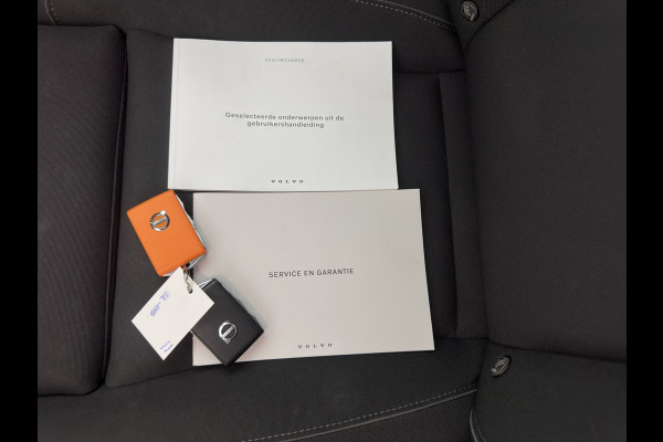 Volvo XC40 Recharge Pro [3-Fase-11kW] {SoH-94%} (INCL.BTW) Aut. *PANO | MEMORY-PACK | HARMAN/KARDON | ADAPTIVE-CRUISE | DIGI-COCKPIT | BLIND-SPOT | NAVI-FULLMAP | CAMERA | ECC | PDC | KEYLESS | HEATED-SPORTSEATS | 20''ALU*