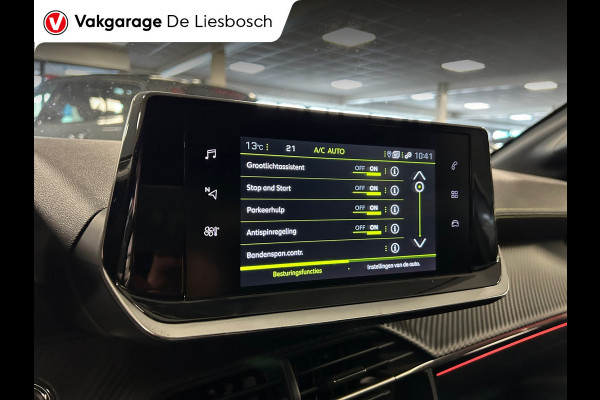 Peugeot 208 1.2 GT 101PK / Navigatie / DAB / Camera / PDC v+a / Full Led