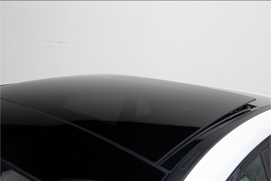 Mercedes-Benz B-Klasse 250 e AMG Night Edition, Panorama, Widescreen, Camera, Hybride
