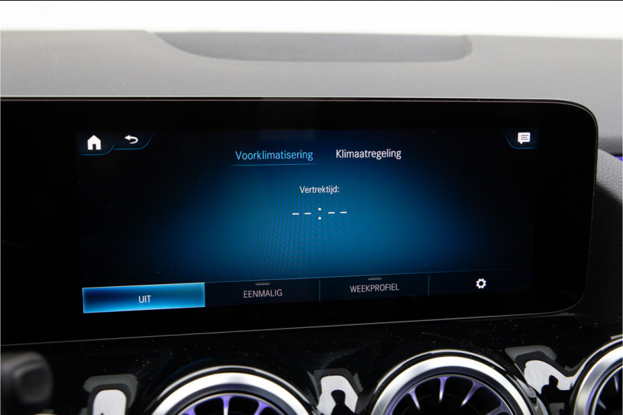 Mercedes-Benz B-Klasse 250 e AMG Night Edition, Panorama, Widescreen, Camera, Hybride