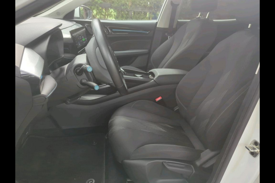 MG Mg5 electric Long Range Comfort 61 kWh NL-AUTO | NAVI | CAMERA | LAGE STAND