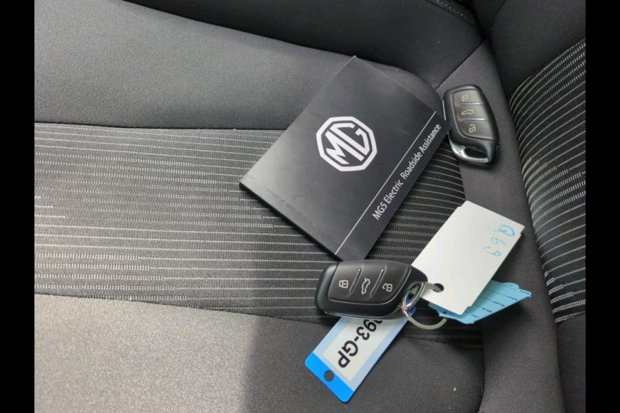 MG Mg5 electric Long Range Comfort 61 kWh NL-AUTO | NAVI | CAMERA | LAGE STAND