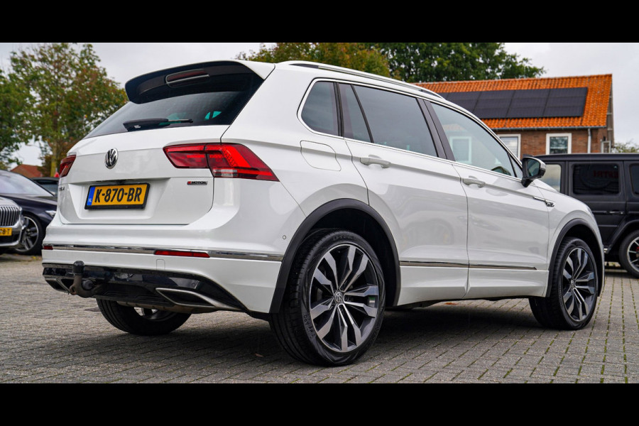 Volkswagen Tiguan 2.0 TSI 4Motion Highline R-Line | 230PK | Panorama | Dynaudio | 360 cam | Head up | Trekhaak | Luxe leder | LED