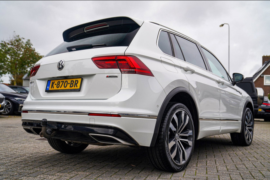 Volkswagen Tiguan 2.0 TSI 4Motion Highline R-Line | 230PK | Panorama | Dynaudio | 360 cam | Head up | Trekhaak | Luxe leder | LED